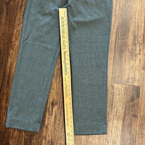 Banana Republic Women’s Slim Fit Trousers 33x32 Black & Gray Micro-Check Pattern - Picture 7 of 8